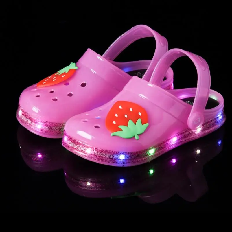

Girls Jelly fruit Strawberry banana slippers with led light summer kids Non-slip Hole Glowing Beach sandals Shoes size 25-35
