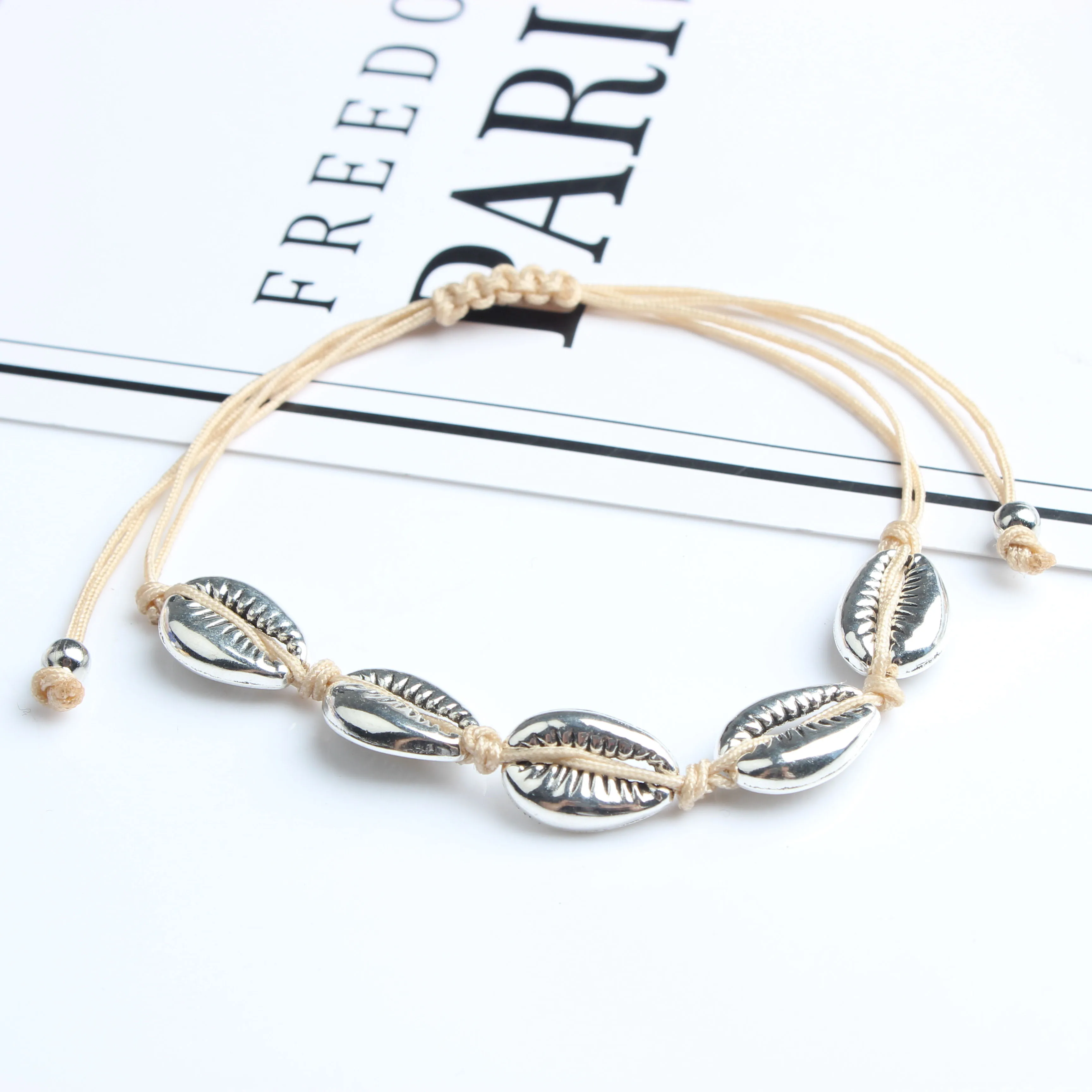 

Lanli natural shell bracelet exquisite rope chain bracelet bead ornament Bracelet Bohemia beach Jewellery