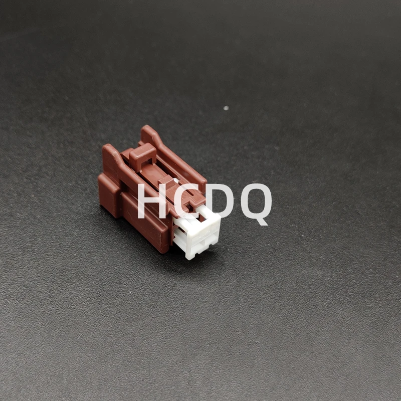 The original NS02FBR-CS automobile connector plug shell and connector are supplied from stock