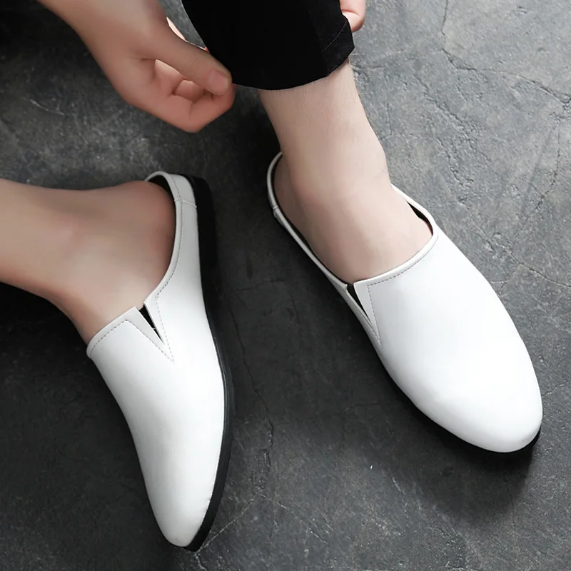 

Summer Slip-on Leather Shoes No Heel Lazy ban tuo xie Men Slippers Outdoor Sandals Trend Cool MEN'S Slippers Fashion