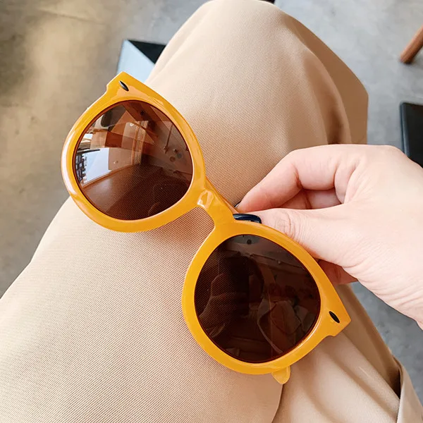 VWKTUUN круглые женские солнцезащитные очки мужские со стрелками и заклепками в оправе солнцезащитные очки в стиле ретро ярких цветов солнечные очки уличные зеркальные очки UV400 - Цвет линз: C 3