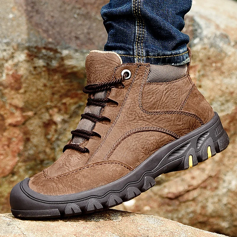 

2019 Fashion High Men's Martin Boots Winter Flat British Wind Solid Color with Non-slip Warm Retro Men's Shoes