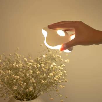 

Led Intelligent Light Control Cabinet Light 4-Leaf Clover Night Lights Body Induction Lamp Bedroom TN88