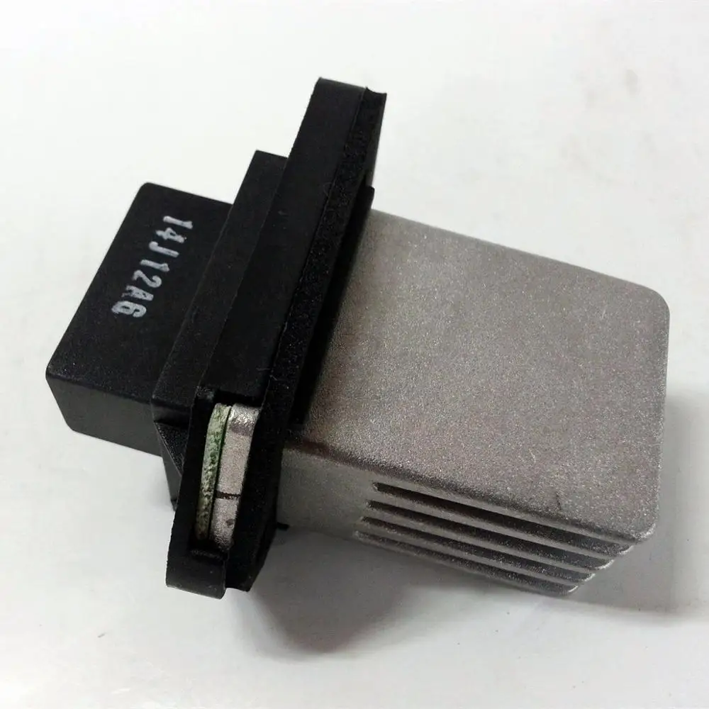  ǳ   ڵ A/C ֿ  2001 OEM 6814021030 