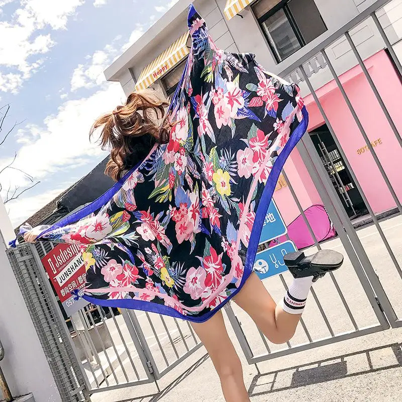 4464588103_590449100