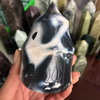 

1pcs Natural crytsal stone orca agate flame for decoration