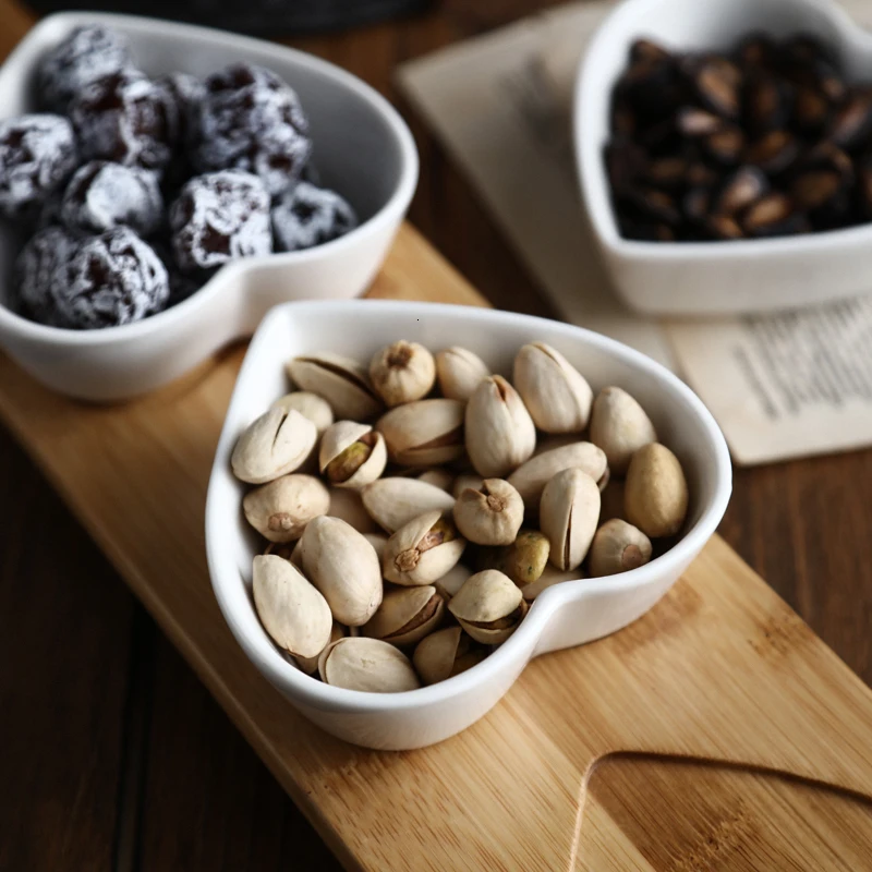 New creative afternoon tea snack dish Ceramic dried fruit fruit plate three-piece set with tray Nordic baking bowl dessert bowl