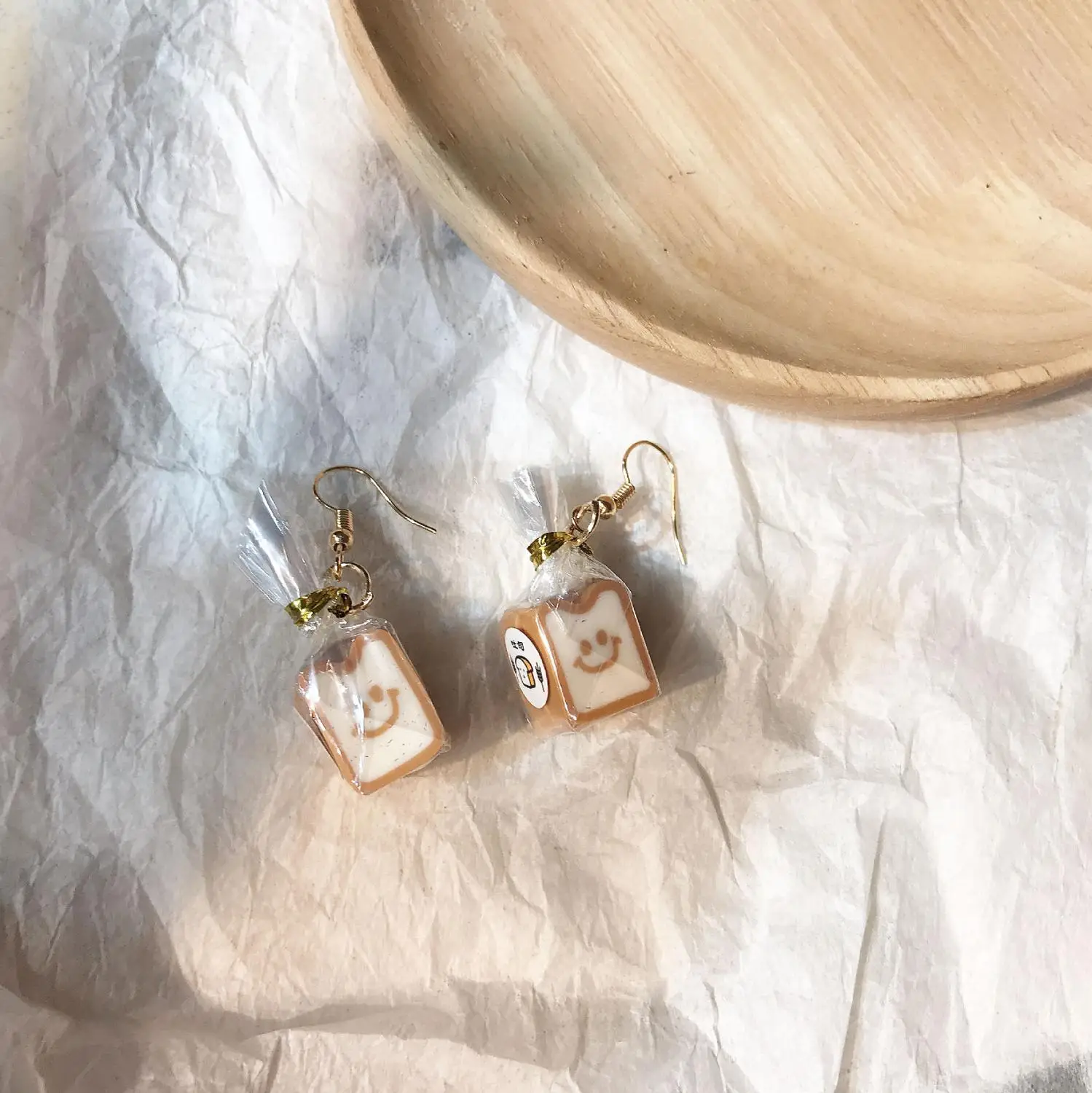 Linmouge Funny Lovely Simulation Bread Drop Earrings For Women Creative Mini Packaged Square Toast Fashion Dangle Jewelry  EF145