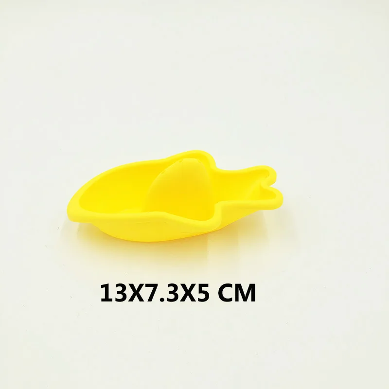 Children baby bathing bathing water shark boat toy marine small water boat 3