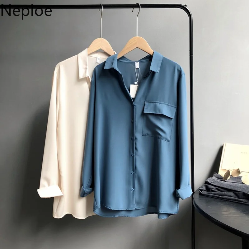 

Neploe Korean Solid Turn Down Collar Women Chiffon Shirt Simple Style Autumn Pocket Blouse Soft Breathable Blusas 45869