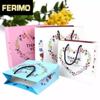 

10pcs 14*7*15cm Thank You Heart Paper Gift Bags with handles For Shops Baby Shower Party Halloween Christmas Wedding Decoration