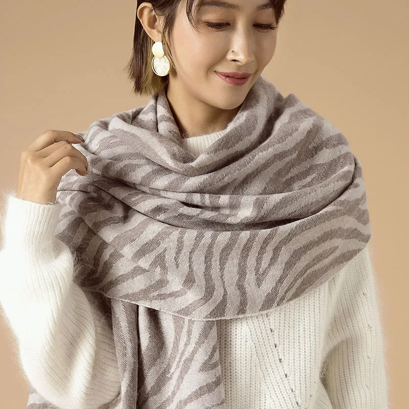 Fasgion Cashmere Shawls And Wraps Women High Quality Scarves Long Soft Warm Ladies Pashmian Brand Designer Shawl Women Wrap