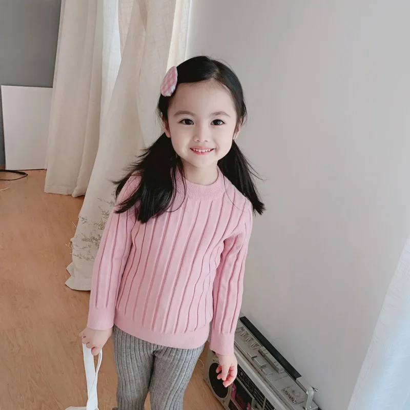Новые свитера для девочек свитера для малышей 1-8 лет Одежда для детей зимний свитер Топы в рубчик