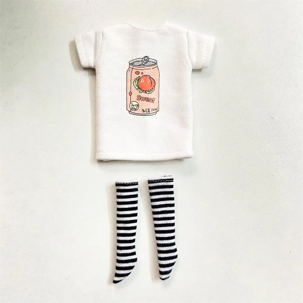 2pcs/Set of Blyth Clothes, Beautiful Print Short T-Shirt + Striped Socks, Can Be Used for 1/6 Doll Accessories