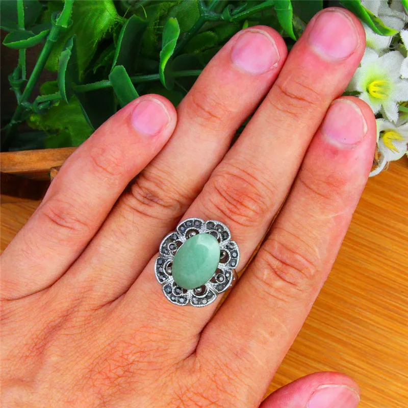 Oval Natural Stone Rings For Women Vintage Look Antique Silver Plated Rhinestone Plum Flower Gemstone Ring Fashion Jewelry TR693