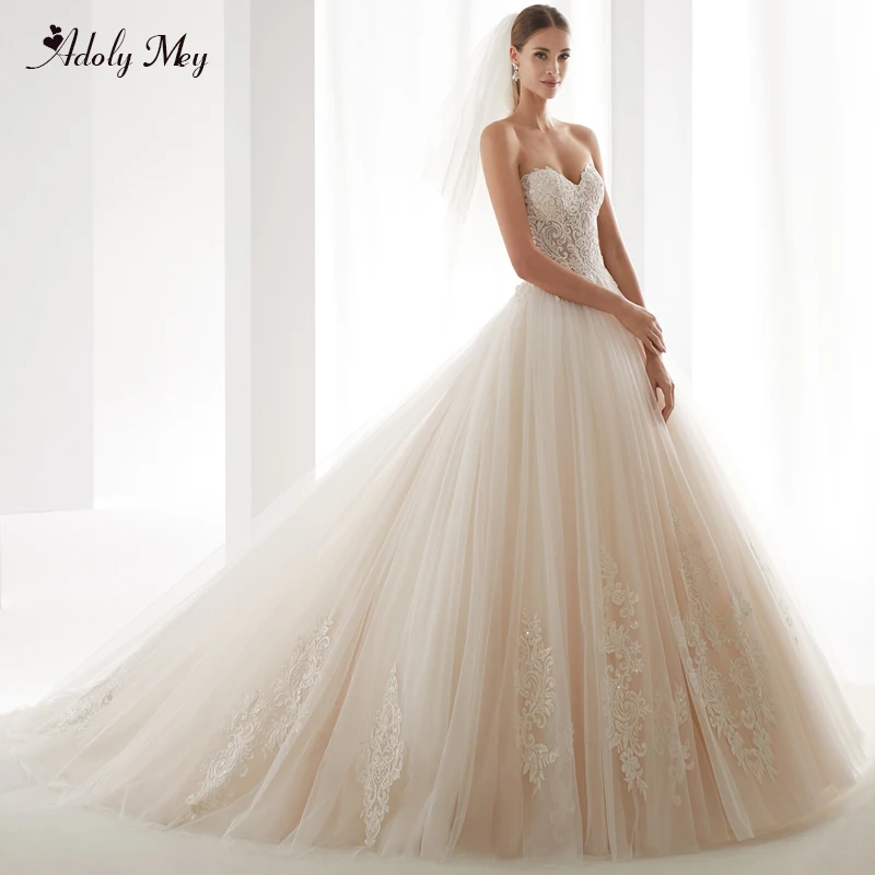 

Adoly Mey Graceful Court Train Appliques A-Line Wedding Dress 2020 Sexy Strapless Off the Shoulder Princess Bride Gown Plus Size
