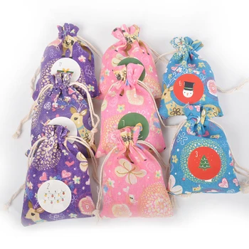 

24Pcs Linen bag DIY Xmas Pattern Advent Calendar Hanging Decoration Rope