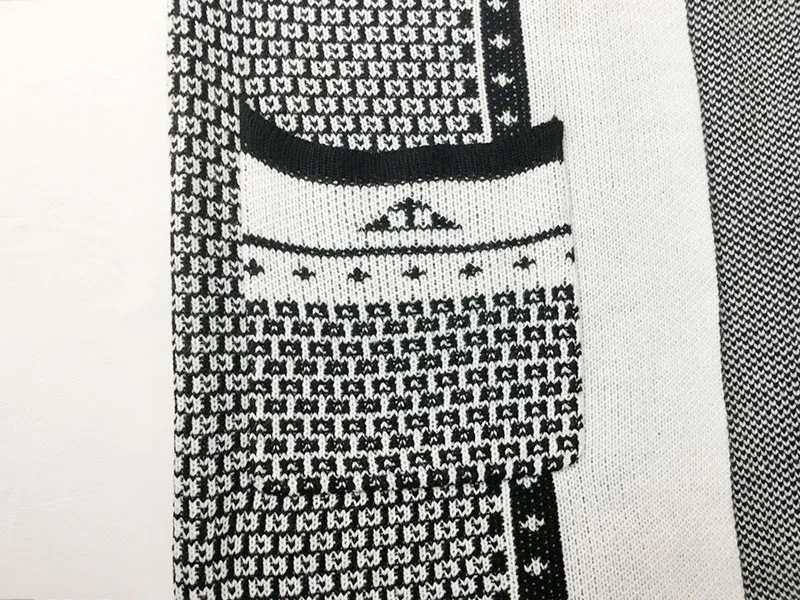 11903378058_191620496