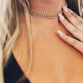 

Fashionable Simple Fishbone Choker Necklace Women's Party Chain Pendant Accessories Exquisite Female Jewelry Gifts