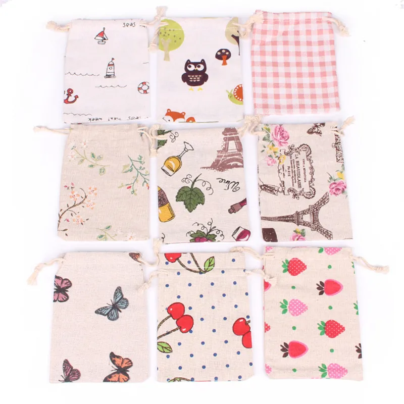 

Burlaps Bags with Drawstring Fabric Gift Bag Packing Storage Linen Jewelry Pouches Sacks for Wedding Party Shower Birthday Chris