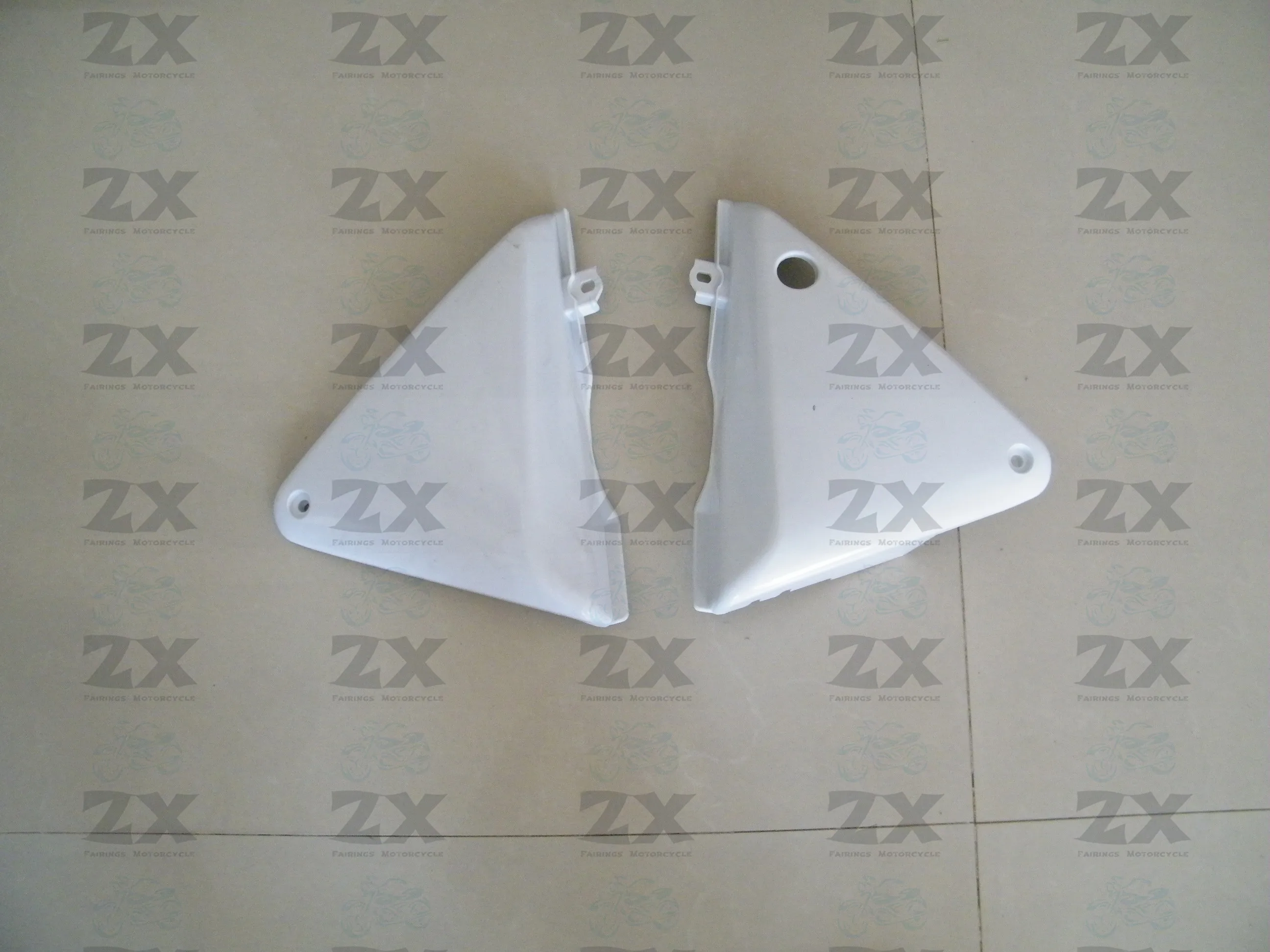 

a pair ABS Plastic Spray paint Side Cover Panel Fairing Cowling Plate For Honda CB400 1992 1993 1994 1995 1996 1997 1998