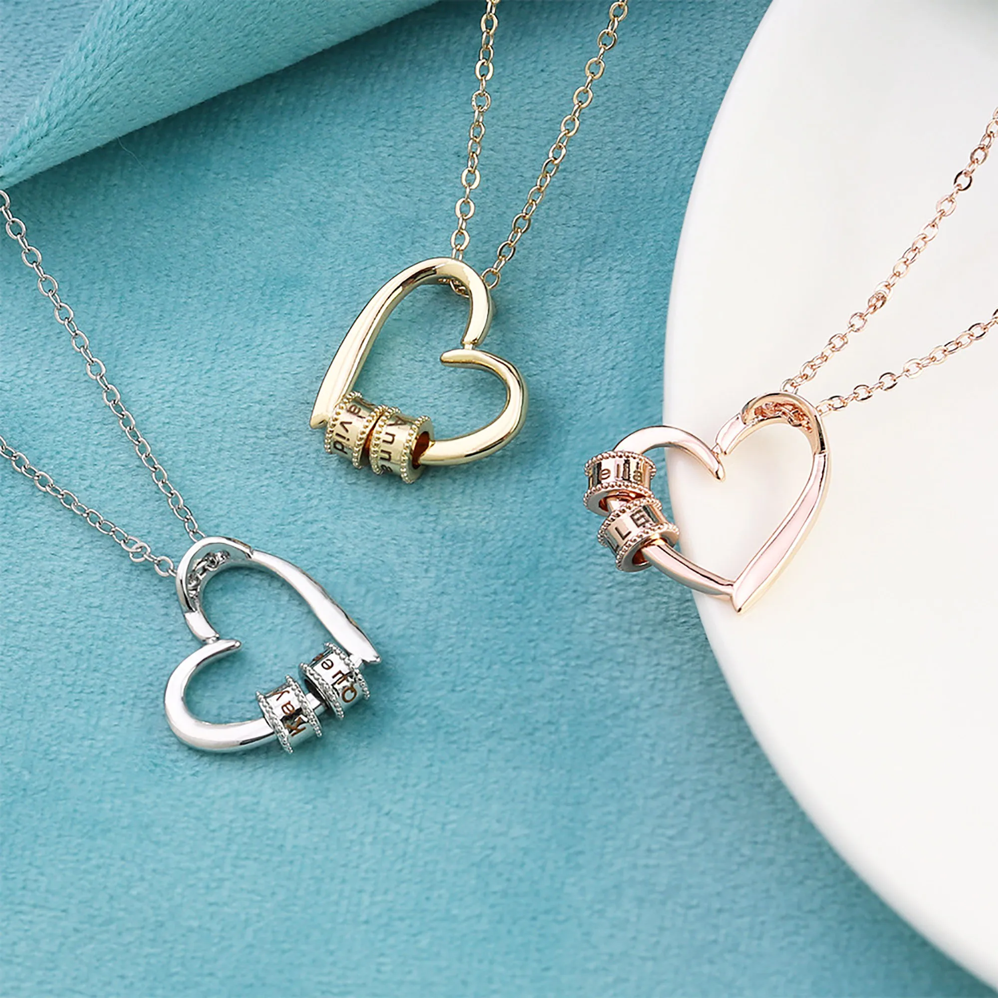 

Personalized Womens Charming Gifts Pendant Jewelry With 1-3 Beads Engraved Name Customized Heart-shaped Cubic Zirconia Necklaces