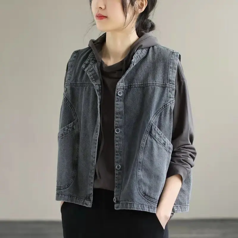 Women Denim Jacket Sleeveless Jean Vest Autumn and Spring Wide-waisted Coat Loose Stlye Outwear