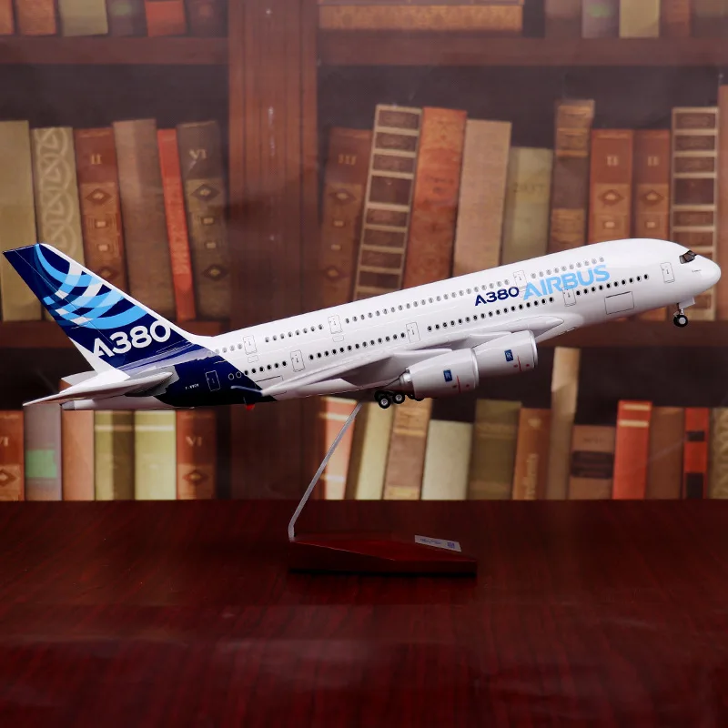 46 см только A380 самолет China Southern Airlines собран Сияющий шкив+ пассажирский самолет База 1: 160 модель унисекс сделано в Чи