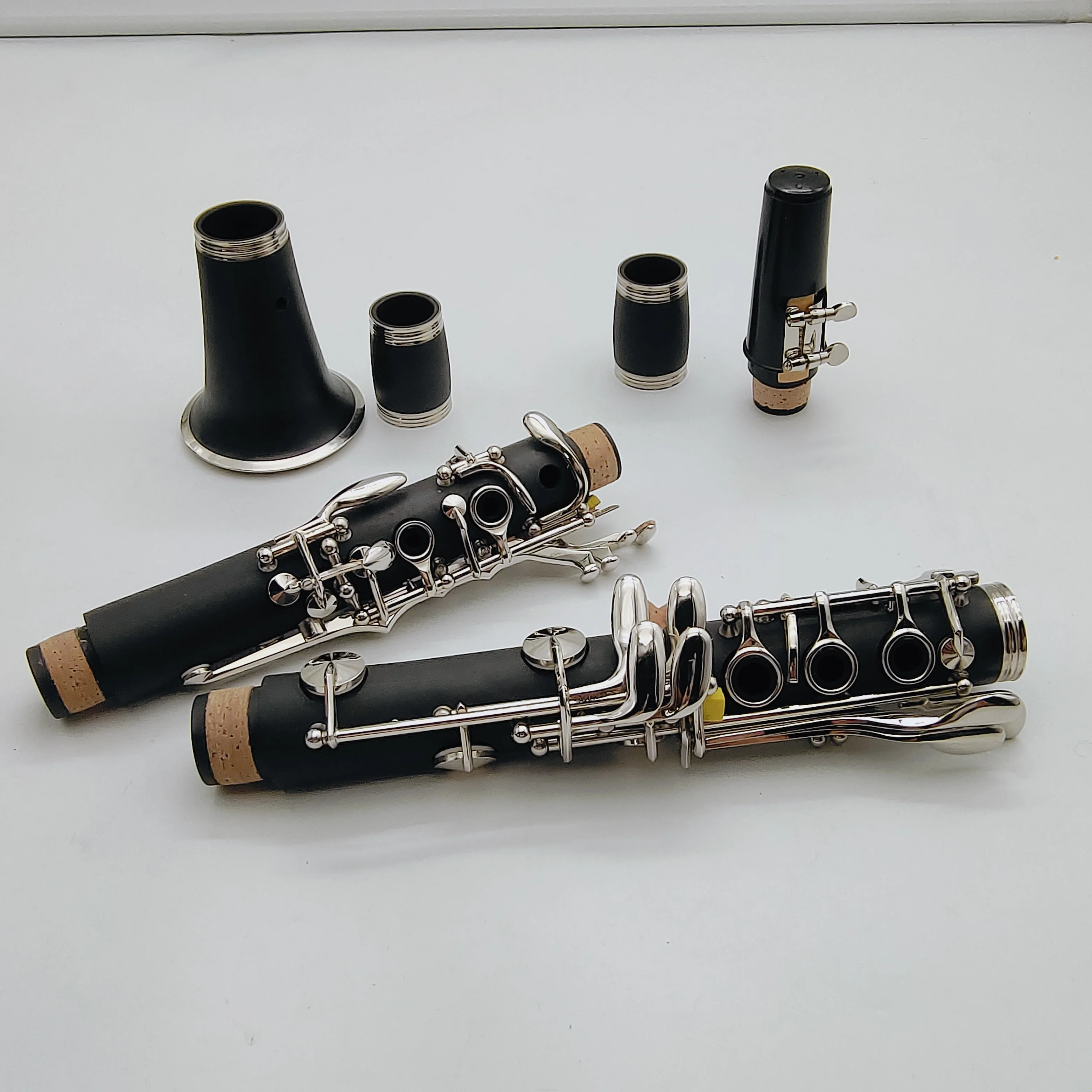 Clarinet C Tune Ebony Wood or Bakelite Sliver Plated Keys With Mouthpiece