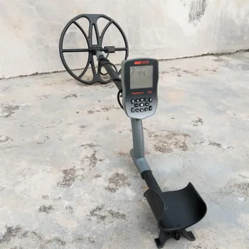 

T90 professional gold metal detector Waterproof Underground Gold Detector Gold Hunter shipped from Russia