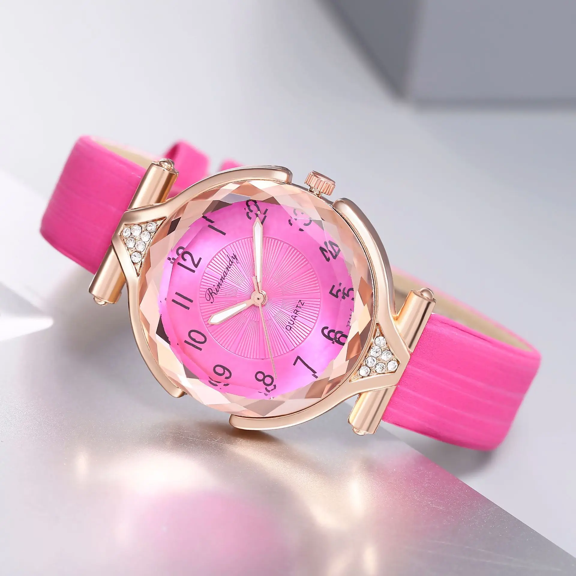 

Luxury Brand Leather Quartz Women's Watch Ladies Fashion Watch Women Wristwatches Clock relogio feminino masculino