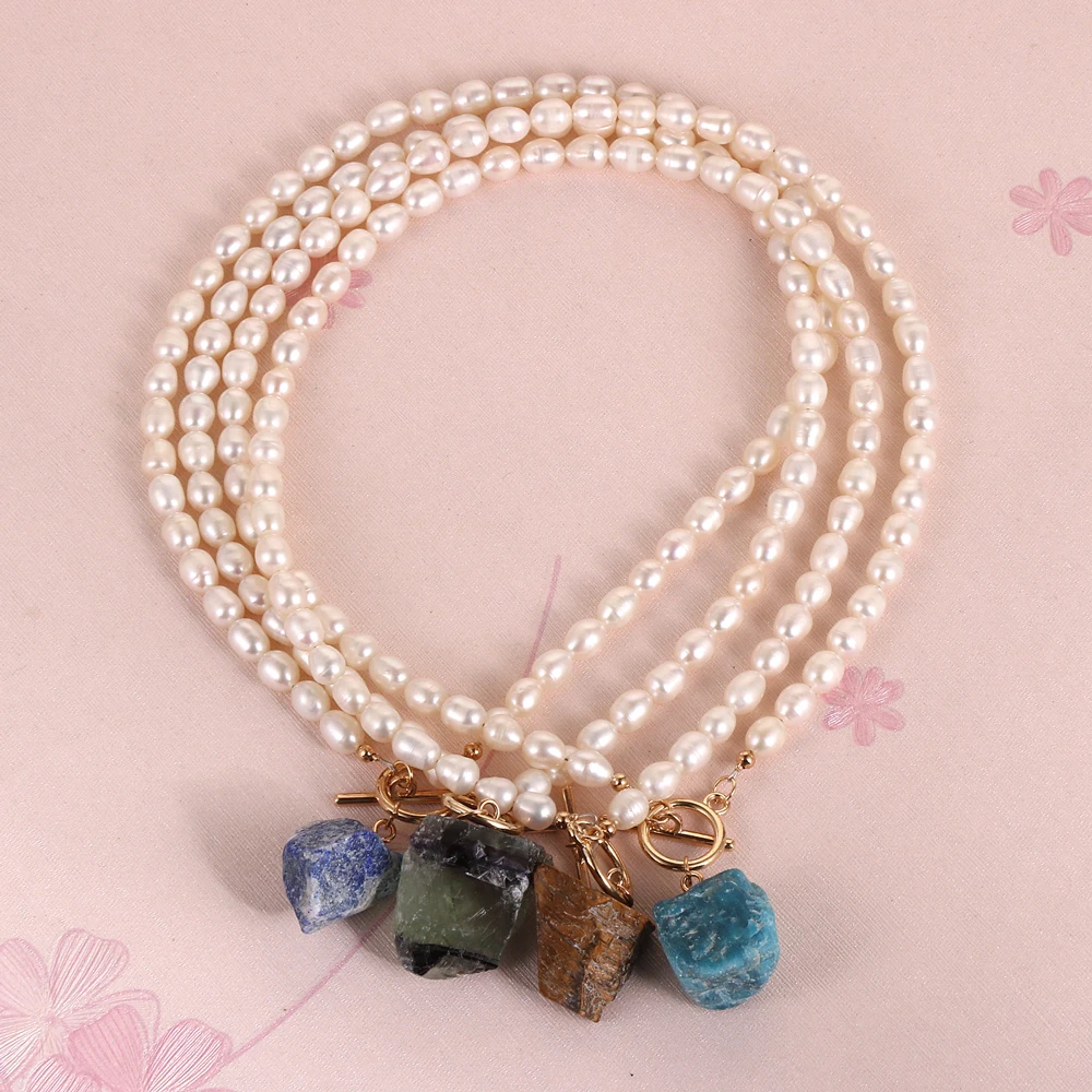 

Elegant White Freshwater Pearl Beads Necklace Choker Clavicle Chain BOHO Natural Stone Pendant Necklace For Women Jewelry Collar