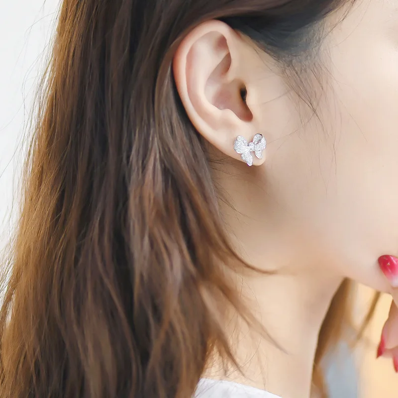 Korean Fashion Earring Bow Stud Earring for Women Bling Charm Inlaid Zircon Bowknot Wedding Engagement Jewelry Gift