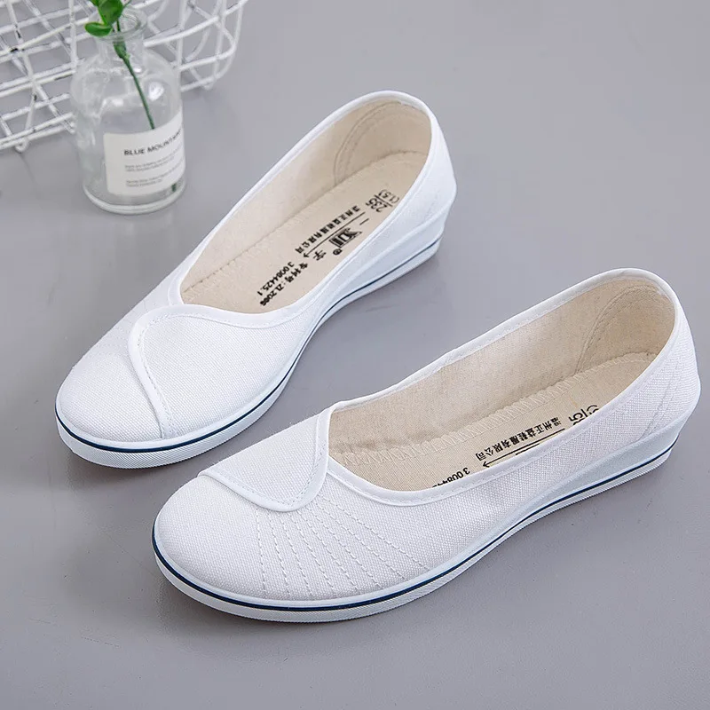 New Style Summer Canvas Shoes Low Top Slanted Heel Lightweight Breathable Work Shoes Beauty Salon Hospital Clubhouse Nurse Shoes