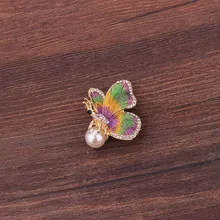 Модные части Henson креативная жемчужная Бабочка Брошь Женская Европа и Америка Горячий шарф со скидкой Пряжка Одежда Горячая Распродажа