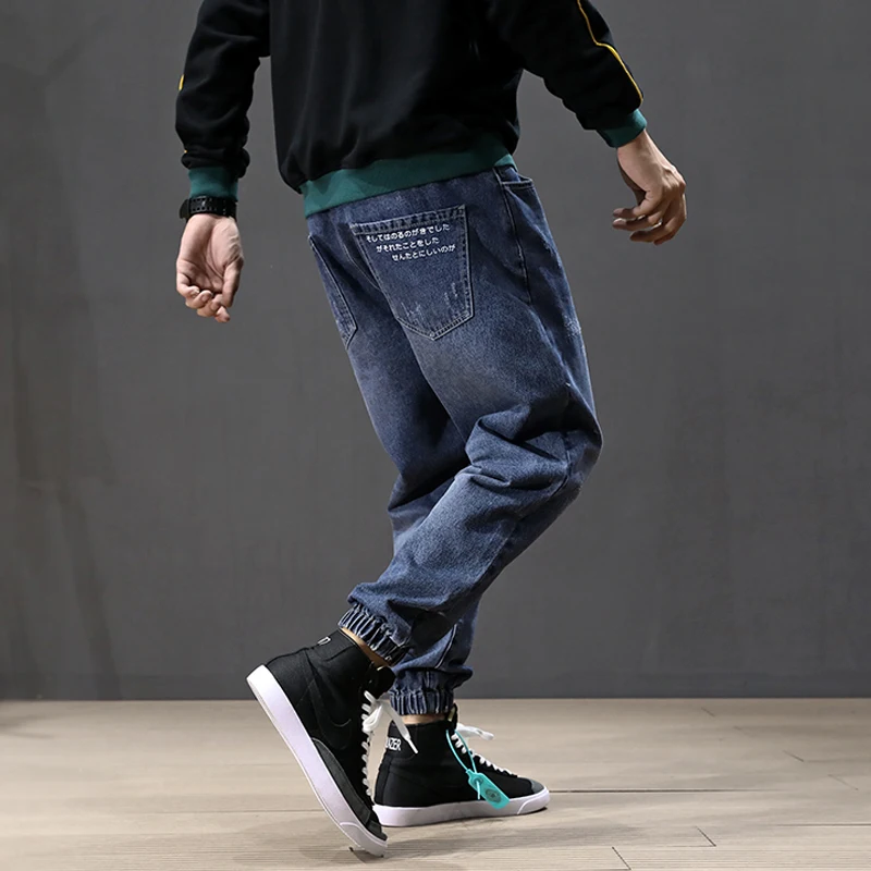 Japanese Fashion Men Jeans Loose Fit Printed Designer Harem Jeans Slack Bottom Cargo Pants Streetwear Hip Hop Jeans Men Joggers