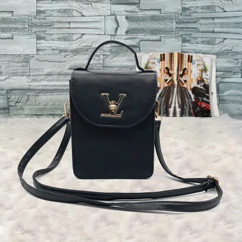 

Vintage Leather Small Shoulder Messenger Bags For Women 2020 Handbag Chain Rivet Lock Crossbody Bag Female Travel Mini Bags