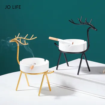 

JO LIFE Creative Wrought Iron Elk Ashtray Nordic Style Crafts Ceramic Ash Tray Home Decorative Accessories