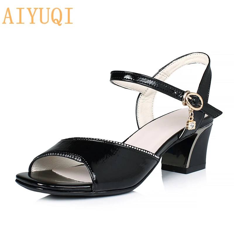 patent mid heel shoes