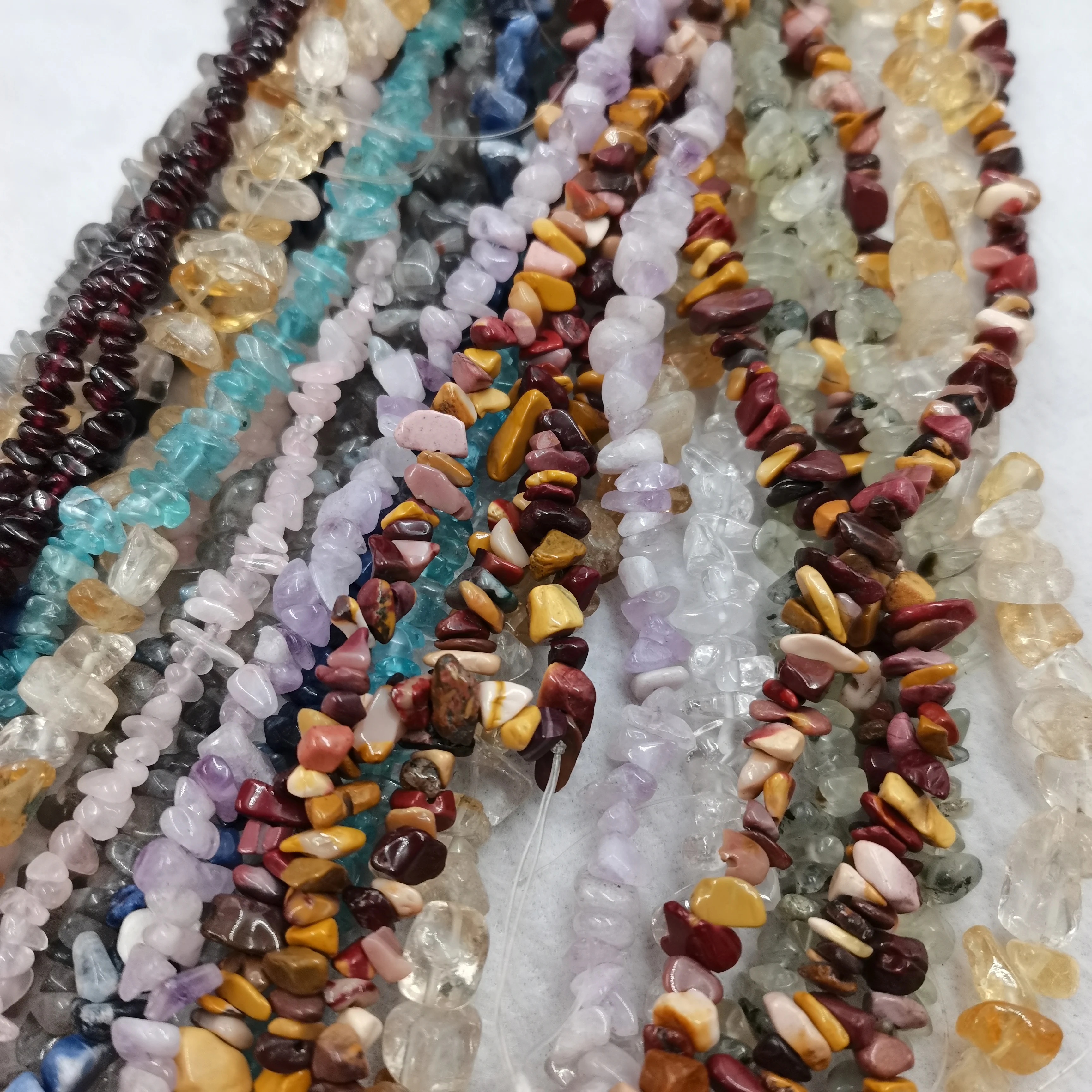 

Wholesale Natural Stone 5-8MM Lrregular Shape Freeform Chip Bead Tiger Eye Amethysts Agates Lapis Lazuli For Jewelry Making