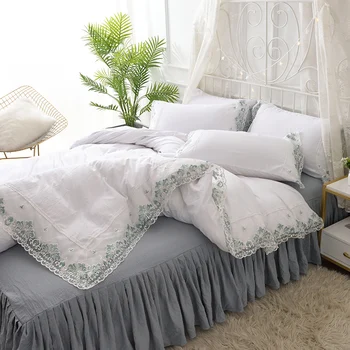 

4Pcs/Set Lace Flower White Girl Duvet Cover Bed Cover Set Lotus leaf Adult Child Bed Sheets And Pillow Cases Bedding Set