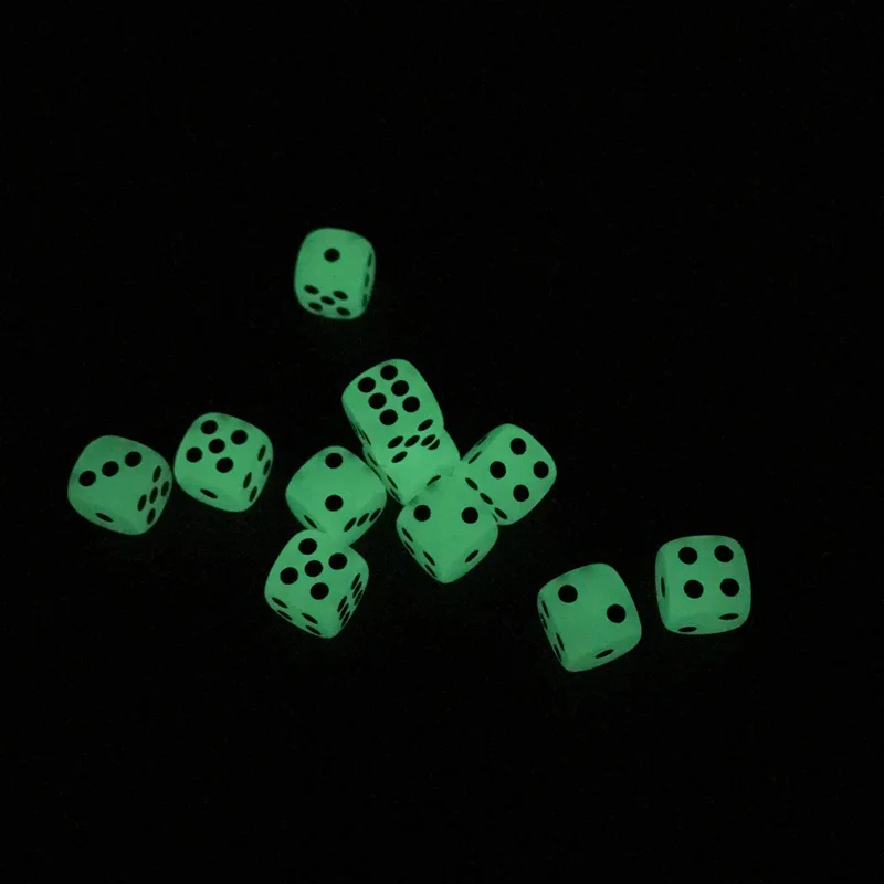 Boardgame Glowing Dice 50/100/200Pcs/Lot 14mm Round Corner Fluorescent Green Black Spots Nightclub Bars Luminous Set Yernea