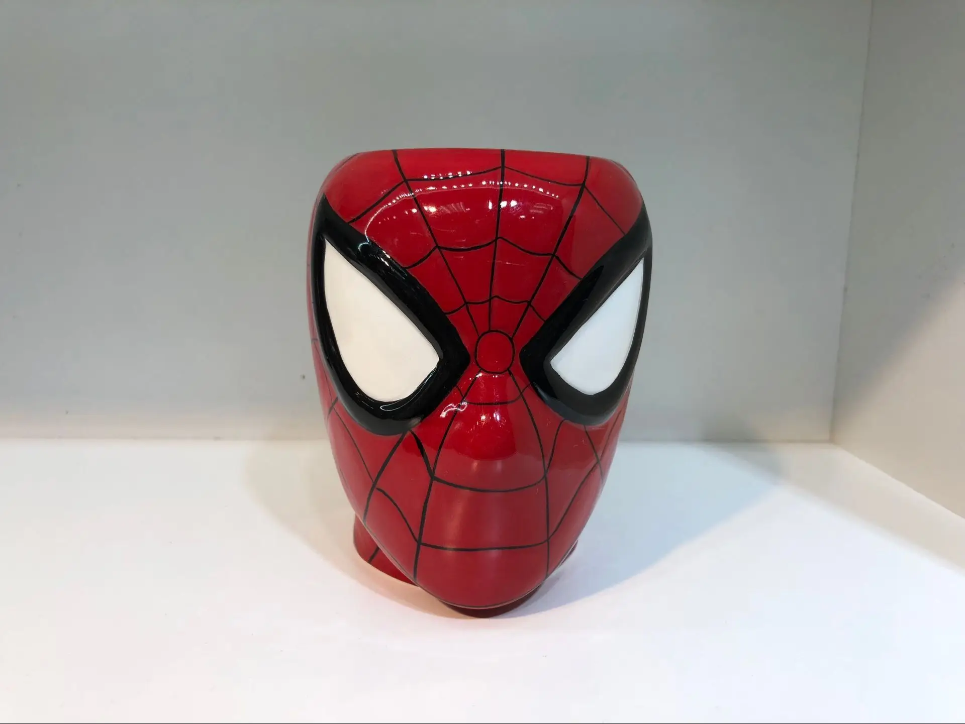 Креативные керамические кружки с 3D рисунком супергероя, Железного человека, Человека-паука, тремена, молока, кофе, Мстители, чайная кружка, чашка, 300 мл ZL280 - Цвет: Colour 1