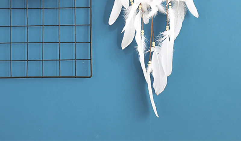 Indian Dreamcatcher Hanging Decoration Large Size Wedding White Feather Pendant Flutter Monternet Wind Chime Creative Wall XR165