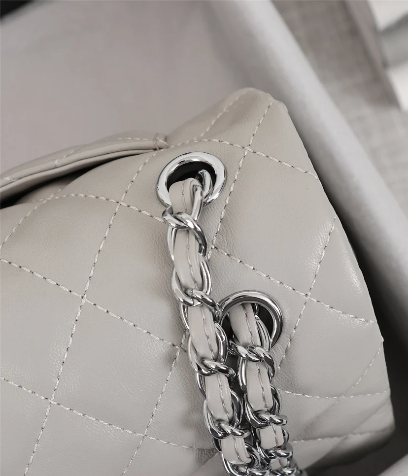 light grey silver Брендовые классические сумки модная повседневная Наплечная Сумка на цепочке - Цвет: light grey silver