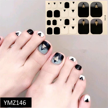 

1sheet Toe Nail Art Adhesive Sticker 22Tips Black White Geometric Triangle Patterns Nail Polish Stickers Wraps for Toenail Decor