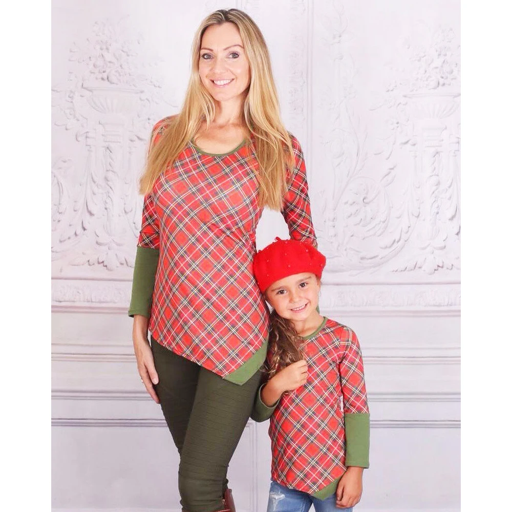 

Christmas Family matching Clothing T shirt Mother Daughter Clothes Xmas gingham checkerboard cotton Tshirt Party cute Tops tee