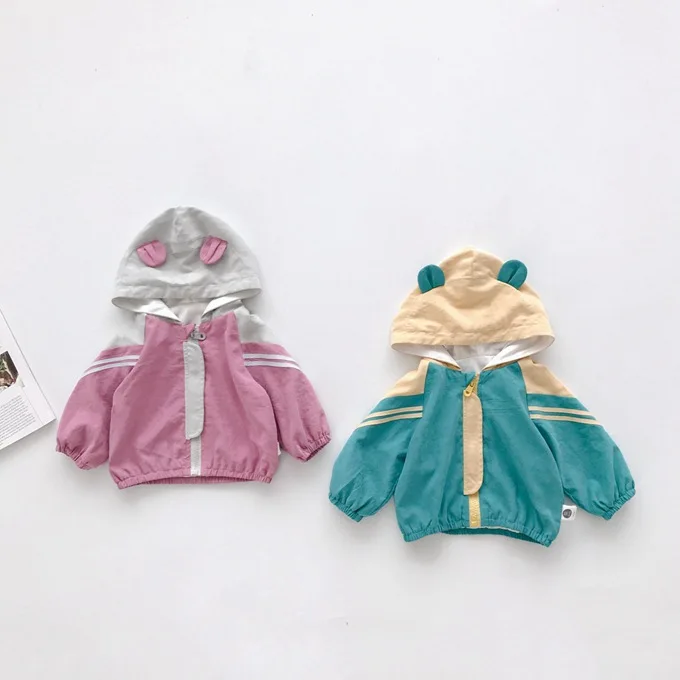 Мини Babe City осень стиль Детское пальто с капюшоном для маленьких детей с Ветровка Повседневная Одежда для младенцев