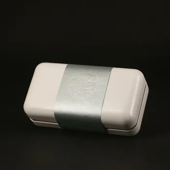 

1 Piece Rectangle Shape Storage Box Portable Tea Jar Metal Food Container For Kitchen Creative Candy Tin Box Kitchen Accessories