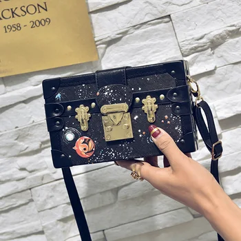 

Fashion women's mini square bag contrast color shoulder bag lock buckle Messenger bag banquet bag